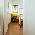 Parkview With Breathtaking View Apartment